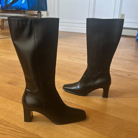 🎆 MAXMARA Leather boots Elegant Black Leather MSRP $845 size 37 / 7 - Picture 3 of 10